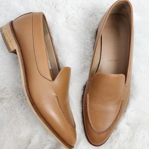 NEW (tried on) Everlane The Modern Tan Loafer Flat